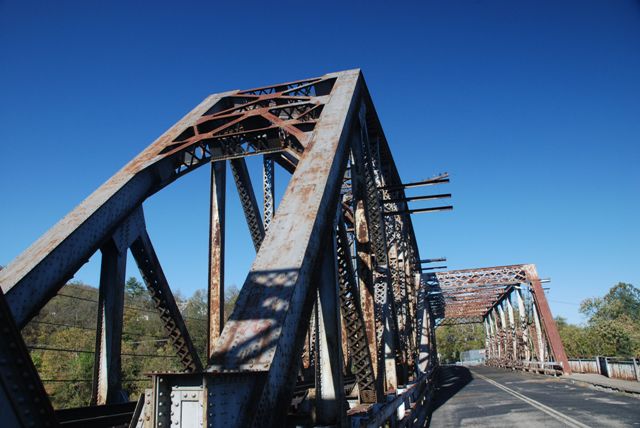 Broadway Railroad Bridge