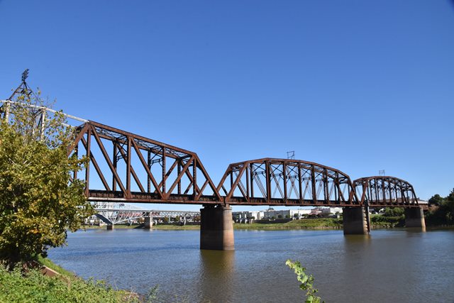 Shreveport Railroad Bridge North