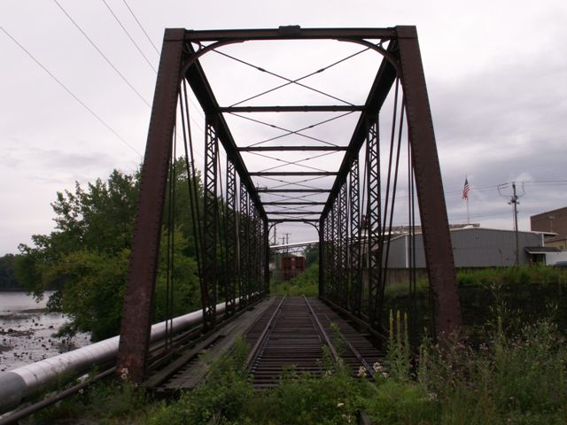 Canal Outlet Railroad Bridge