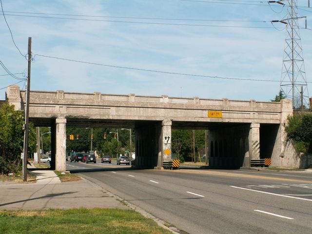14 Mile Road Railroad Overpass