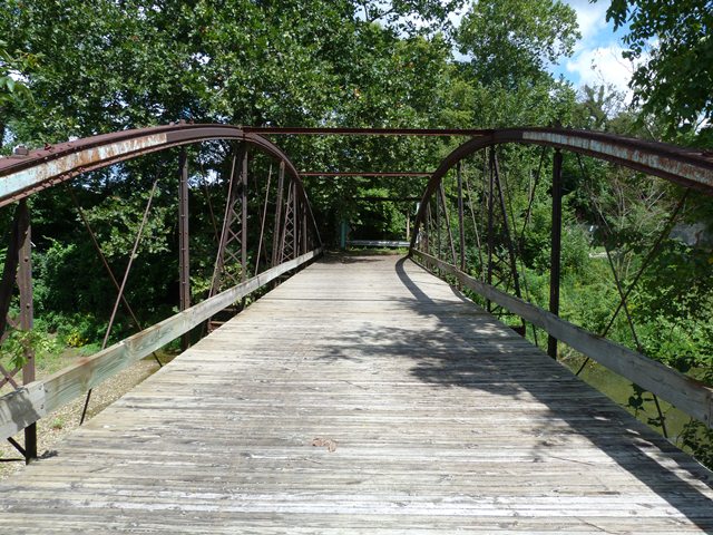 Loren Road Bridge