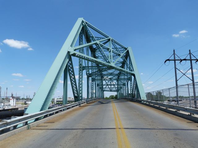 Metcalf Street Bridge