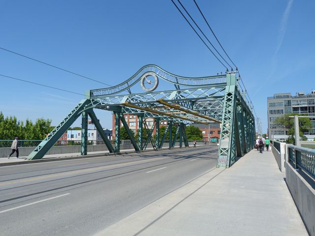 Queen Street Bridge