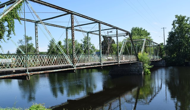 G.D.C. Morton Memorial Bridge