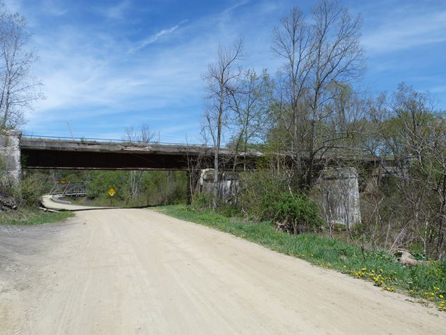 Sportman Road Railroad Bridge