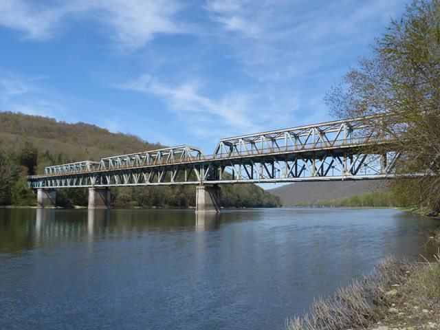 Hunter Station Bridge